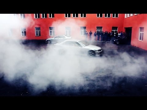 ბანკეტი ულამაზესი drift (burnout)-თი. №152 skolis banketi - 2013